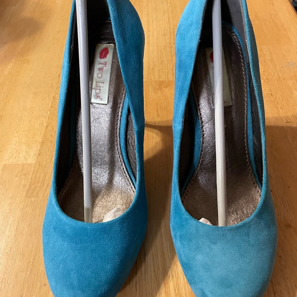 Two Lips Turquoise Real Suede Heels